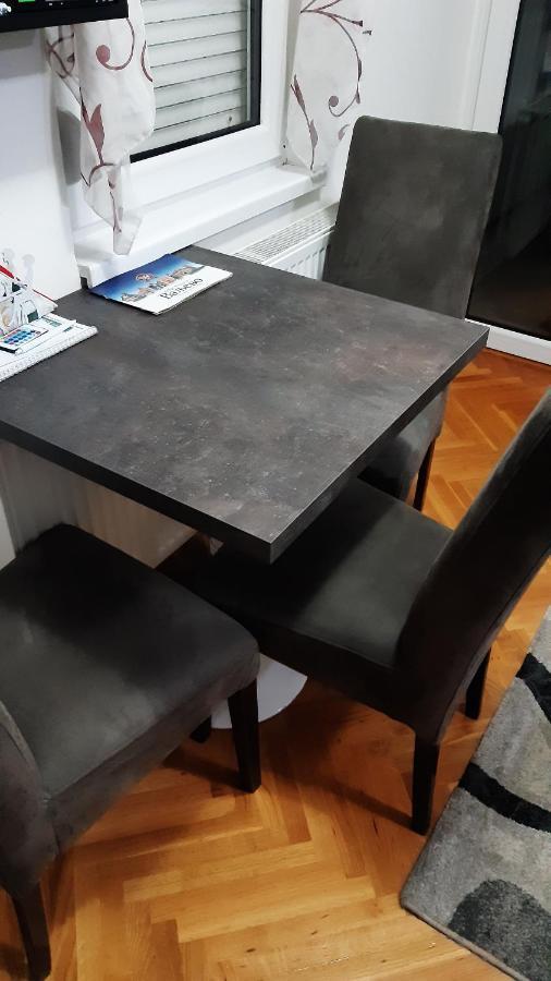 Apartman Luna Valjevo Eksteriør billede